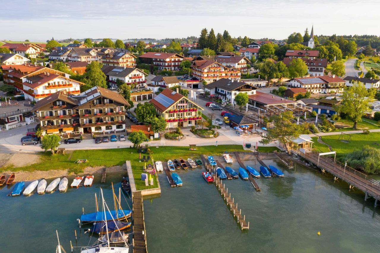 Gaestehaus Gruenaeugl Am See Gstadt am Chiemsee Ngoại thất bức ảnh