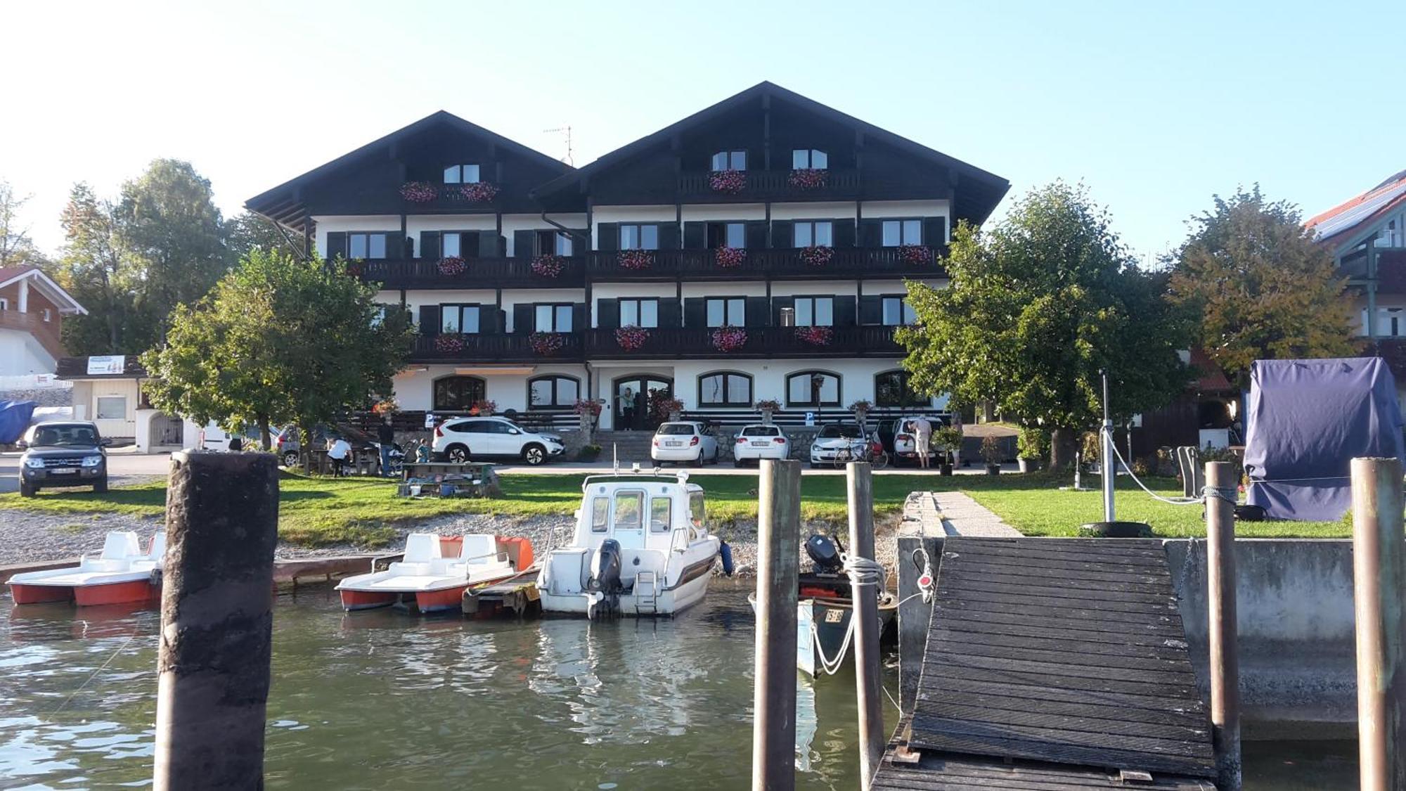 Gaestehaus Gruenaeugl Am See Gstadt am Chiemsee Ngoại thất bức ảnh